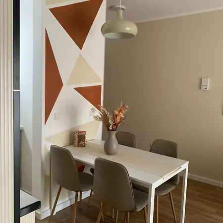 Du Centre 8 Apartment