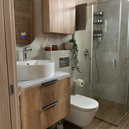 Du Centre 8 * Kragujevac