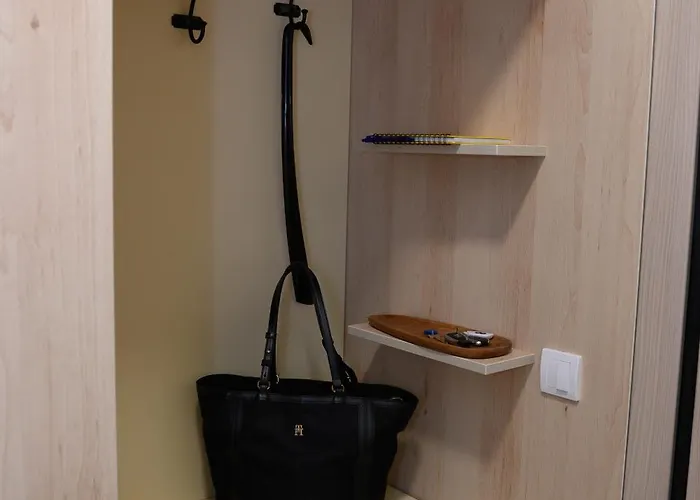 Du Centre 8 Apartment *