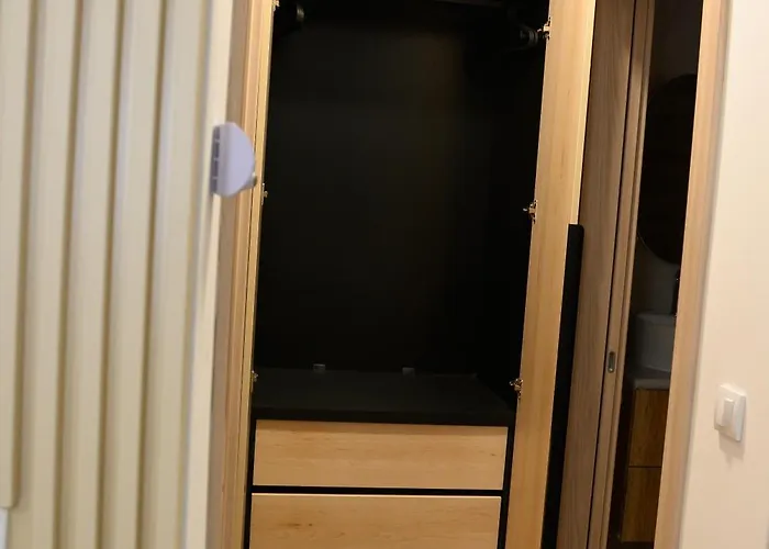 Du Centre 8 Apartment *