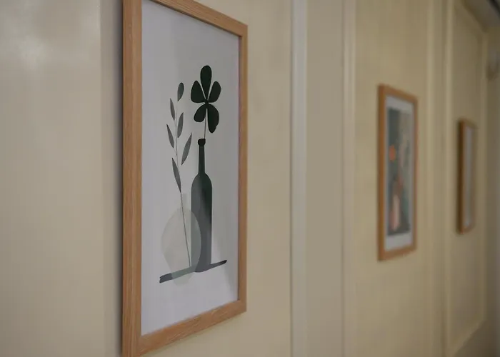 Du Centre 8 Apartment